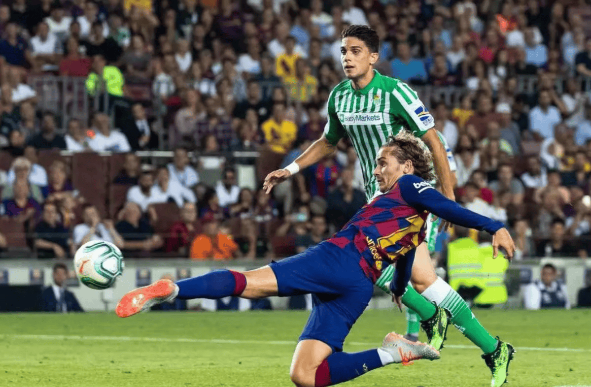 清晨西甲焦点战,巴塞罗那绝杀压哨,底气十足,资深球员宣示担当的简单介绍 清晨西甲焦点战,巴塞罗那绝杀压哨,底气十足,资深球员宣示担当的简单介绍